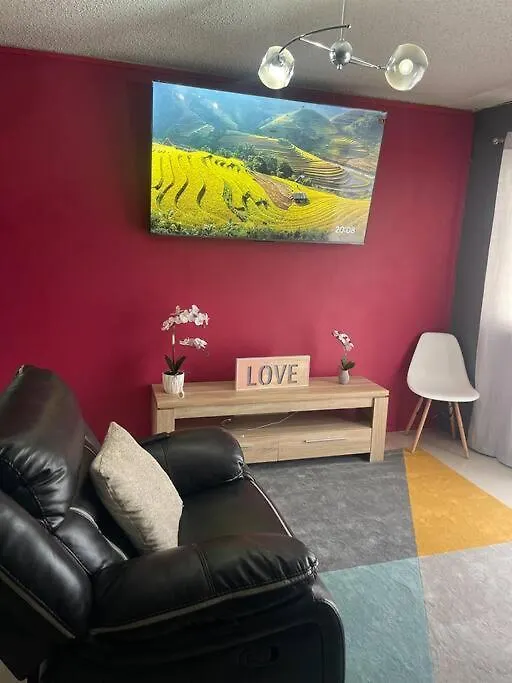 New Kingston Retreat Apartamento